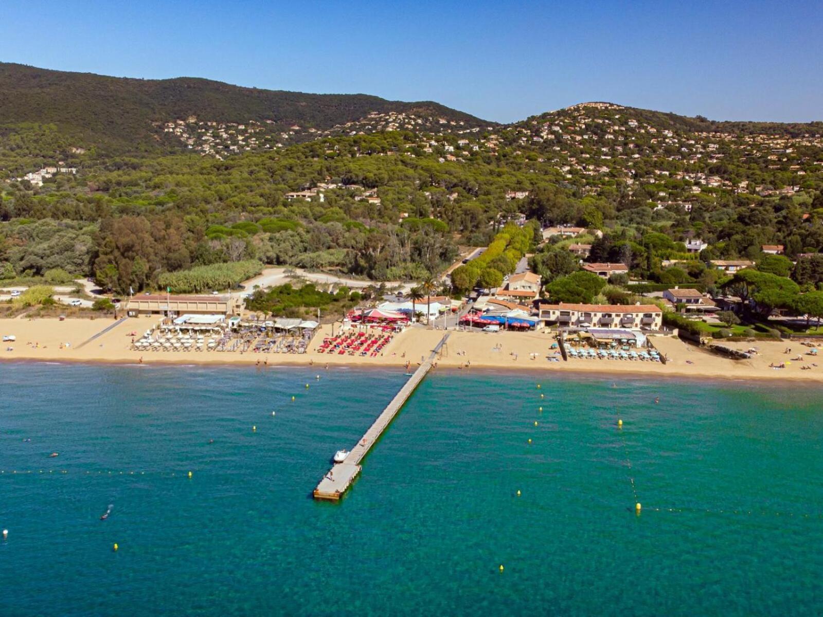 Appartement Residence Santa Barbara Avec Piscine Et A 750M De La Plage Cavalaire-sur-Mer Extérieur photo